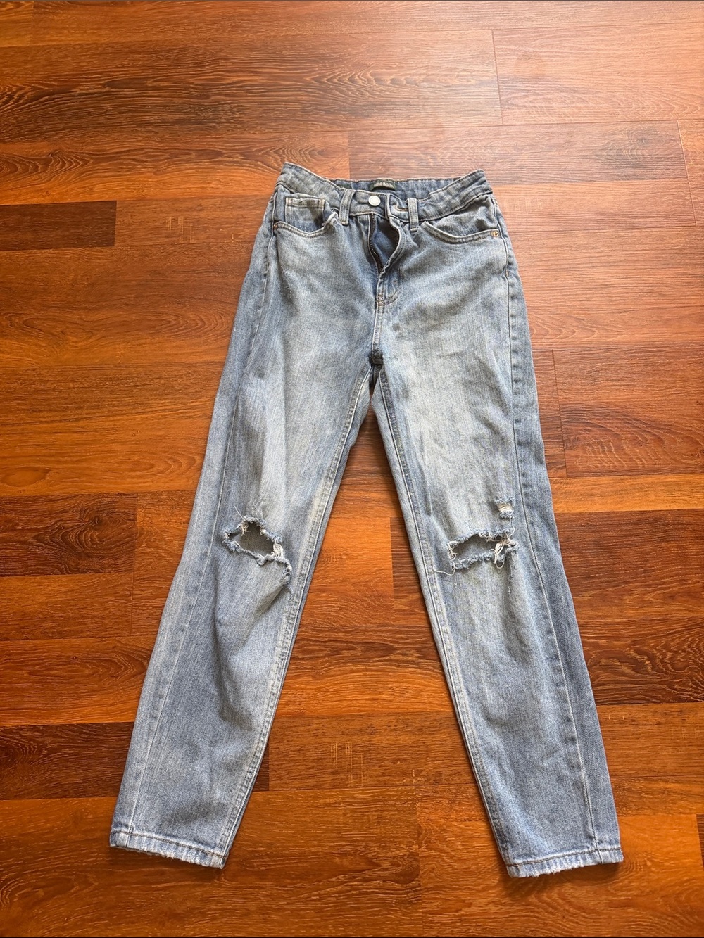Wild Fable Light Blue High Rise Ripped Mom Jeans - Picture 1 of 3
